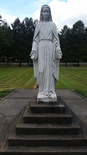 Statue of mary
